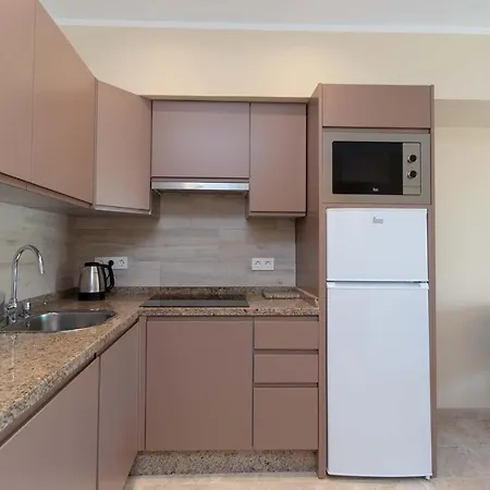 Altamira 73 - One Bed *